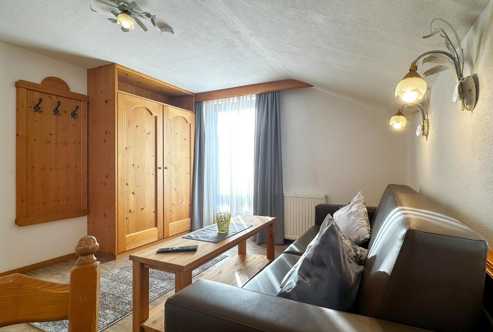 Alte Schmiede Hotel Лойташ Екстериор снимка