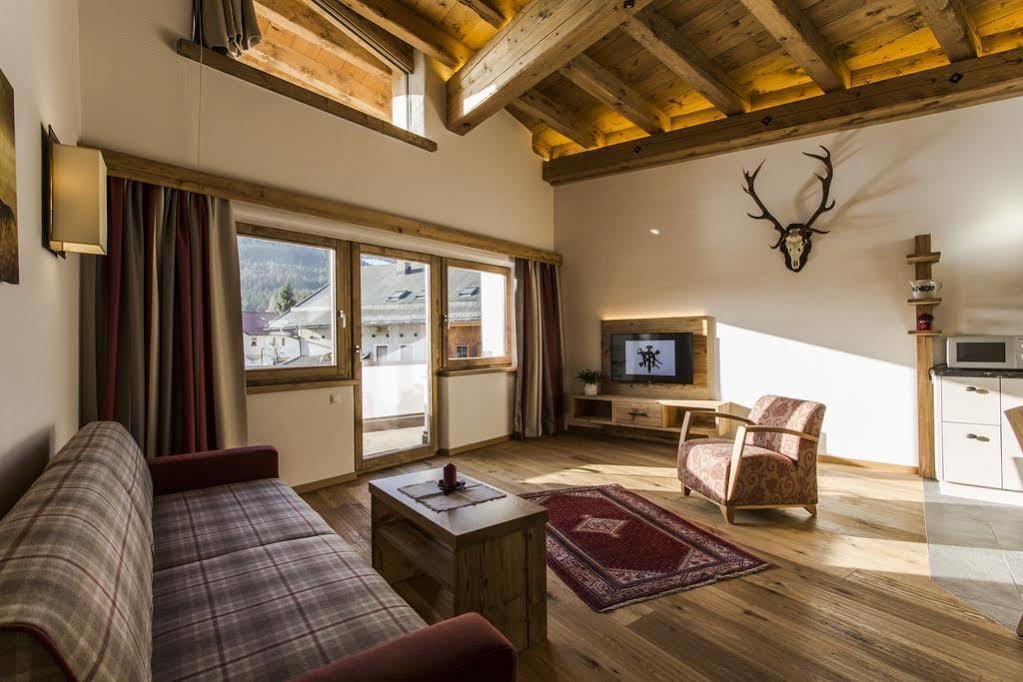 Alte Schmiede Hotel Лойташ Екстериор снимка